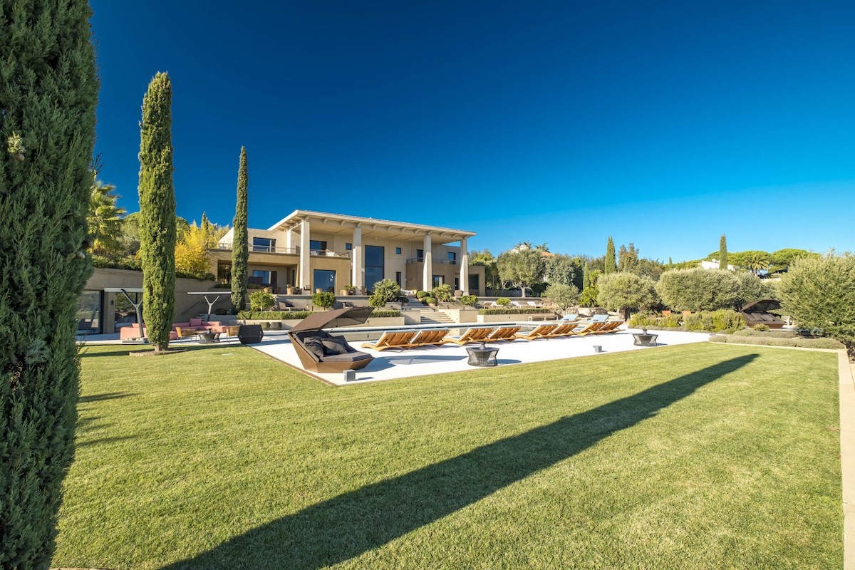Luxury Villa