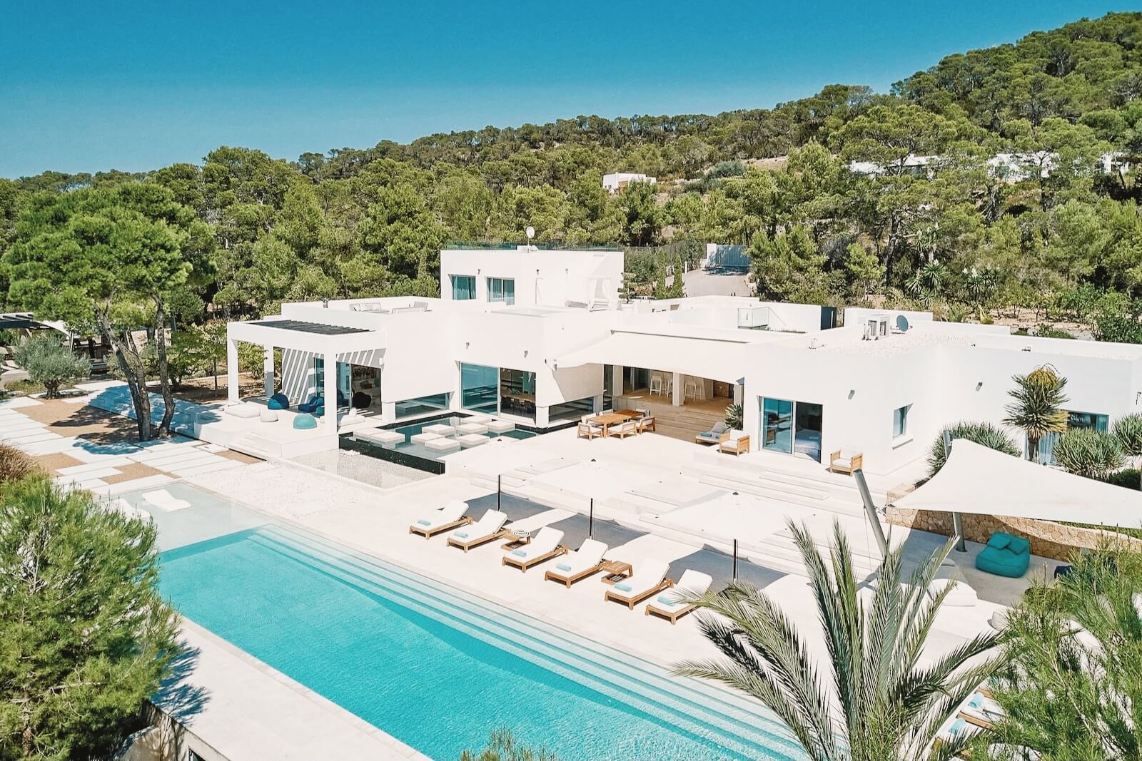 Luxury Villa
